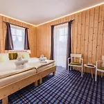 Hotel Chalupa 4*