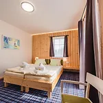 Отель Hotel Chalupa Прашилы